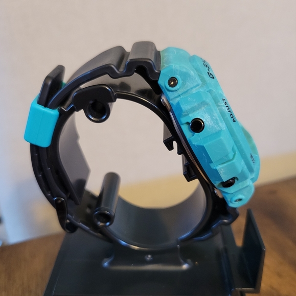 Custom Ocean Waves G-Shock Digital Watch - DW-6900MS - Picture 4 of 8